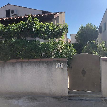 Residence Des Launes Σαιντ-Μαρί-ντε-λα-Μερ Εξωτερικό φωτογραφία